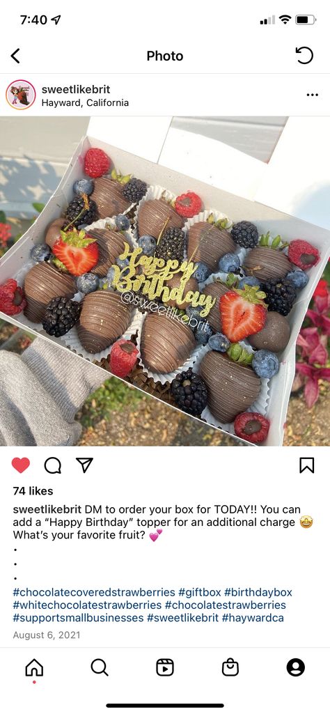 Happy Birthday Strawberries For Him, Chocolate Covered Strawberries Happy Birthday, Happy Birthday Chocolate Strawberries, Happy Birthday Strawberries, Choc Strawberries, Strawberries Ideas, Treat Business, Strawberry Recipe, Happy Birthday Hearts