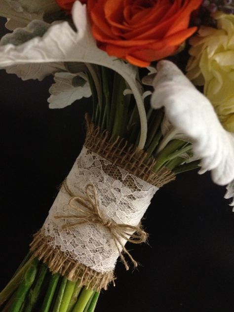 Bridal Bouquet handle wrapped with Burlap and Lace and a bow of twine Simple Bridal Bouquet, Bridal Bouquet Handle, Burlap Bouquet, Unique Bridal Shower Invites, Lace Bouquet, Bridal Party Bouquets, Bridal Shower Decorations Diy, Bridal Bouquet Fall, Burlap And Lace