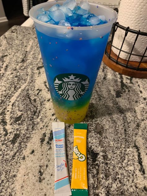 Ocean Water Drink, Sonic Ocean Water, Flavored Water Drinks, Fancy Water, Tea Recipes Diy, Flavored Water Recipes, Sugar Free Drinks, Herbalife Recipes, Energy Tea