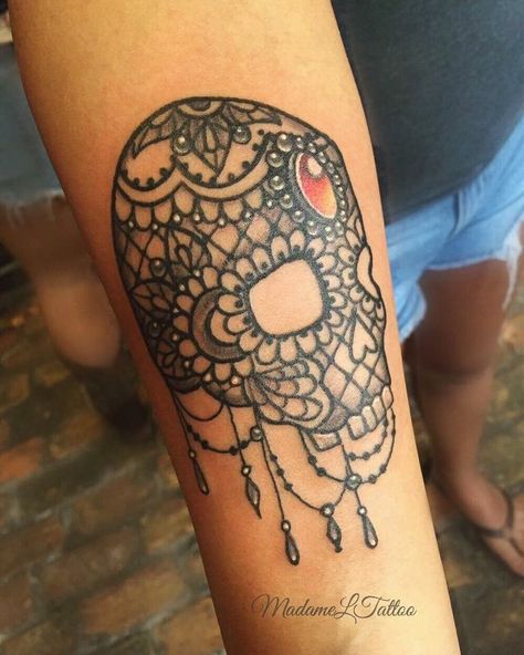 Lace Skull Tattoo, Lace Skull, L Tattoo, Finger Tattoo Designs, Sleeves Ideas, Finger Tattoos, Dreamcatcher Tattoo, Tattoos And Piercings, Skull Tattoo