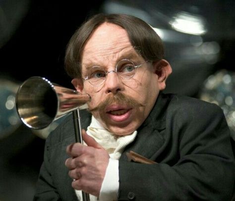 Rawik Davies as(Filius Flitwick) Hogwarts Teachers, Harry Potter Trivia Quiz, Professor Flitwick, Hogwarts Quiz, Hogwarts Professors, Film Harry Potter, Warwick Davis, Myers Briggs Personality Types, Hogwarts Aesthetic