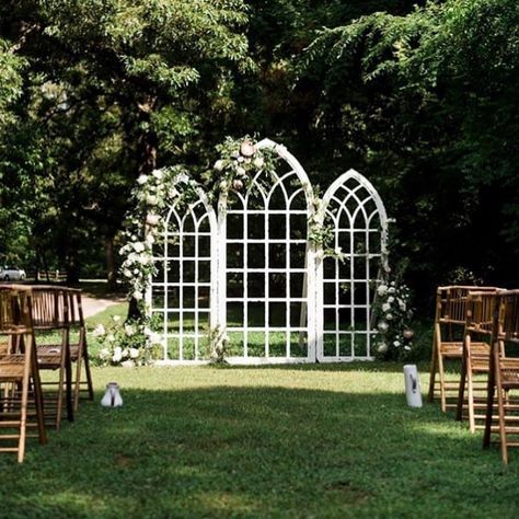 Sisters Vintage Rentals on Instagram: “Cathedral Windows as a backdrop? Our Graysen Arches make such a beautiful statement. Center arch stands 9’ tall with side arches at 8’.…” Cathedral Window Backdrop, Wedding Arch Background, Cathedral Arch Wedding Backdrop, Cathedral Window Wedding Backdrop, Cathedral Wedding Arch, Stained Glass Wedding Arch, Window Arbor, Diy Backdrop Stand, Glass Chapel