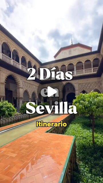 Lisa Marcano • Viajes y Destinos 🇩🇴 | 💃🏻 Sevilla, guarda este itinerario perfecto para 2 días. 

📍Día 1:
🏰 Explora el histórico Real Alcázar de Sevilla (consig... | Instagram Churros Con Chocolate, April 16, Travel, On Instagram, Instagram