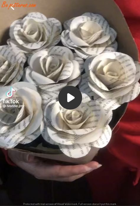 Crafted with Purpose: Practical DIY Solutions for Your Home Edible Paper Flowers, Kids Craft Storage, Newspaper Flowers, Diy Newspaper, Newspaper Paper, Craft Work For Kids, Flower Vase Making, Basket Weaving Diy, How To Make Rose