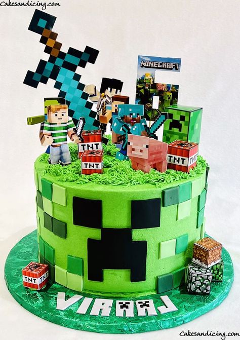 Minecraft Cakes Birthday Boys, Mind Craft Birthday Party Cake, Birthday Theme Minecraft, Minecraft Creeper Cake Ideas, Mind Craft Cake Ideas, Minecraft Cake Decorations, Mine Craft Cakes Boys, Mycraft Birthday Cake, Mind Craft Birthday Cake