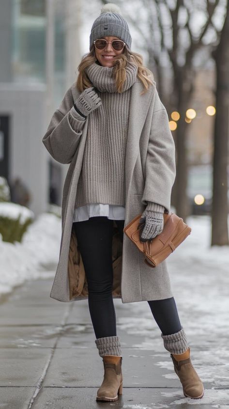 Winter Outfits East Coast, Winter Female Fashion, Massachusetts Winter Outfit, Snowy Days Outfit, Snow Outfits Plus Size, What To Wear In Winter For Women, Winter Women’s Fashion, Winter Travel Outfit Ideas, Cold Weather Womens Outfits