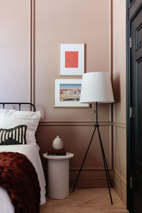 Blush Wall Color Bedroom, Sherwin Williams Artistic Taupe, Redend Point Color Sherwin Williams Bedroom, Pinky Brown Paint Colors, Pink Color Drench Bedroom, Pink Rooms For Adults, Pink Taupe Paint Colors, Sw Pink Paint Wall Colors, Redend Point Bathroom