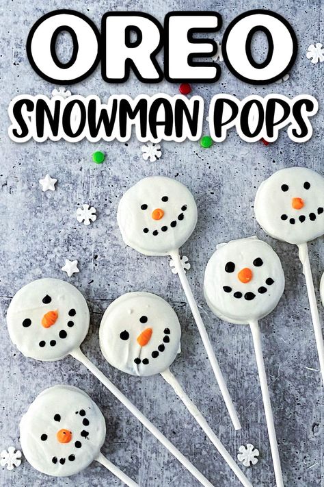 Oreo Ball Snowmen, Oreo Snowman, Christmas Party Snacks, Xmas Goodies, Jul Mad, Candy Tray, Easy Christmas Treats, Xmas Treats, Christmas Baking Recipes