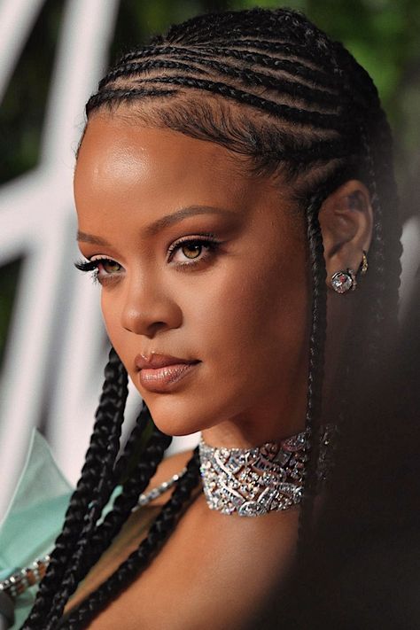 Fesyen Rambut, British Fashion Awards, Protective Hairstyles Braids, Girls Hairstyles Braids, Big Sean, Cornrow Hairstyles, African Braids, Long Braids, British Fashion