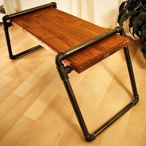 Black Pipe Furniture, Pipe Furniture Diy, Diy Coffee Table Ideas, Industrial Pipe Furniture, Pipe Table, Coffee Table Ideas, Pipe Decor, Diy Pipe, Pipe Furniture