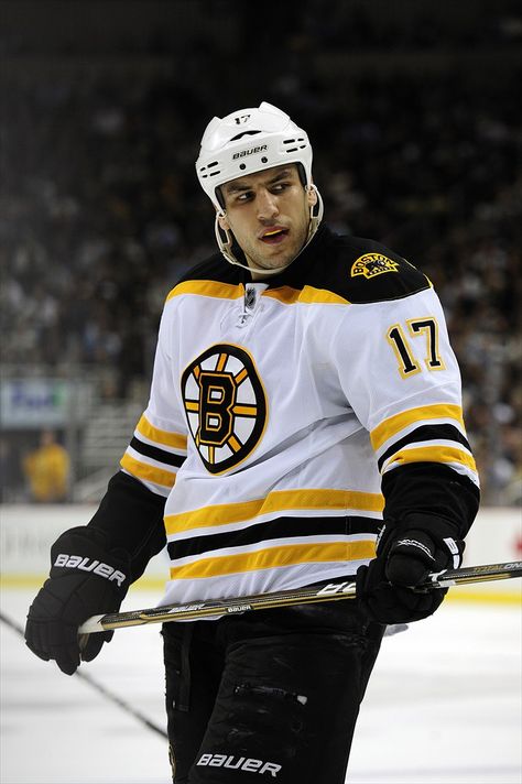 Milan Lucic, Patrice Bergeron, Sledge Hammer, Boston Bruins Hockey, Hot Hockey Players, Bruins Hockey, Nhl Jerseys, General Manager, Boston Sports