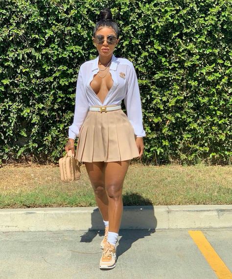 $8 Ads/Promo on Instagram: “Style Approved ✨... YAY or NAY to this Look? . . -- -- --…” Jai Nice, Outfits Sporty, Birthday Things, Birthday Inspiration, Dope Fits, Chic Fall Outfits, Chiffon Dresses, Hair Flip, Nice Outfits