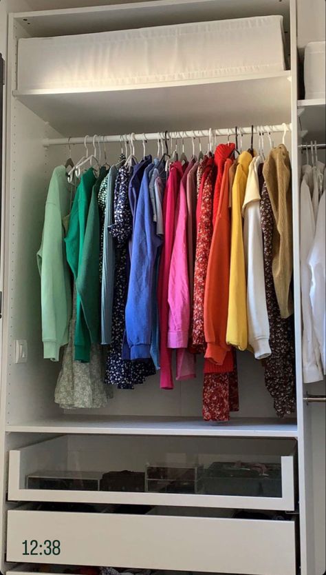 #fashion #aesthetic #dressing #outfitideas #rainbow #bedroom #tiktok #aesthetic Dressing Better Aesthetic, Closet Rainbow Organization, Color Coded Closet, Bedroom Tiktok, Aesthetic Dressing, Rainbow Closet, Rainbow Bedroom, Organized Closet, Small Closet Space