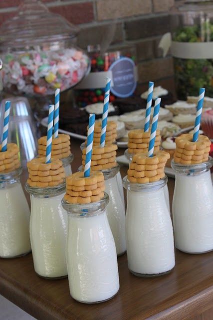 Party Idea Shaloch Manos Ideas, Slumber Party Snacks, Purim Recipe, Purim Ideas, Mishloach Manos, Mishloach Manot, Biblical Feasts, Pijama Party, Cookies And Milk