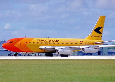 Boeing 720, Turbofan Engine, Northwest Airlines, Jet Air, Boeing 707, Boeing Aircraft, Best Airlines, Vintage Airlines, Pan American