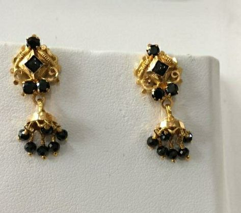 Black Beads Earrings Indian Gold, Black Stone Earrings Gold, Black Beads Earrings, Gold Jumkas, Thali Chains, Gold Black Beads, Gold Jewelry Prom, Earrings Jhumka, Temple Jewellery Earrings