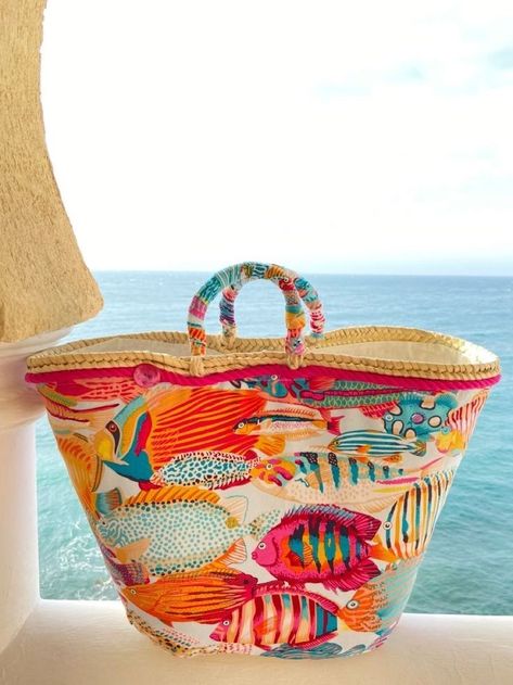 Beach Dresses Diy, 100 Crochet Stitches, Sacs Tote Bags, Handpainted Bags, Embellished Bags, Straw Handbags, Rattan Bag, Handcrafted Bags, Boho Bags