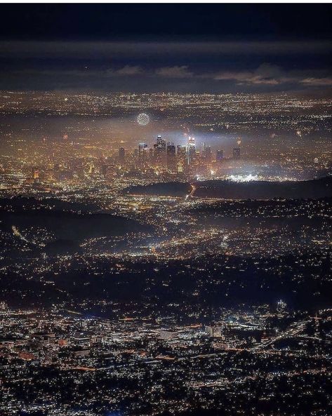 Los Angeles At Night, Los Angeles Night, La Night, Cavo Tagoo Mykonos, Los Angeles Aesthetic, Mykonos Beaches, Lights At Night, City Lights At Night, Suspicious Minds