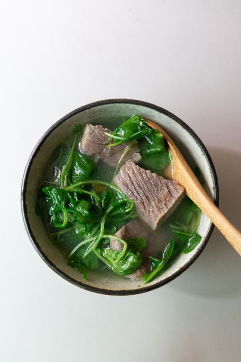 Salt Beef Watercress Soup - Onolicious Hawaiʻi Pork Watercress Soup Hawaiian, Hawaiian Cuisine, Ono Kine Recipes, Hawaii Recipes, Salt Beef, Watercress Recipes, Soup Chinese, Chicken Soup Recipes Homemade, Watercress Soup