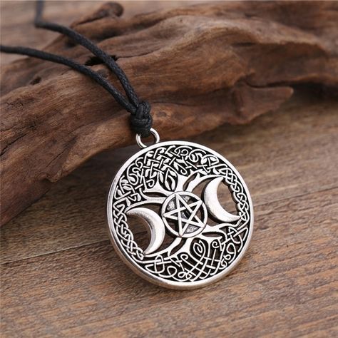 Wicca Pentagram, Witch Clothes, Pentagram Jewelry, Wiccan Necklace, Pentagram Necklace, Triple Moon Goddess, Pentagram Pendant, Viking Pendant, Wiccan Jewelry