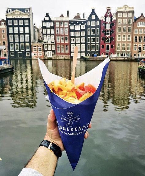 Amsterdam Fries, Fries Business, Amsterdam Pics, Amsterdam Aesthetic, Amsterdam Food, Amsterdam Photos, Blue Cafe, Europe 2024, Dream Vacations Destinations