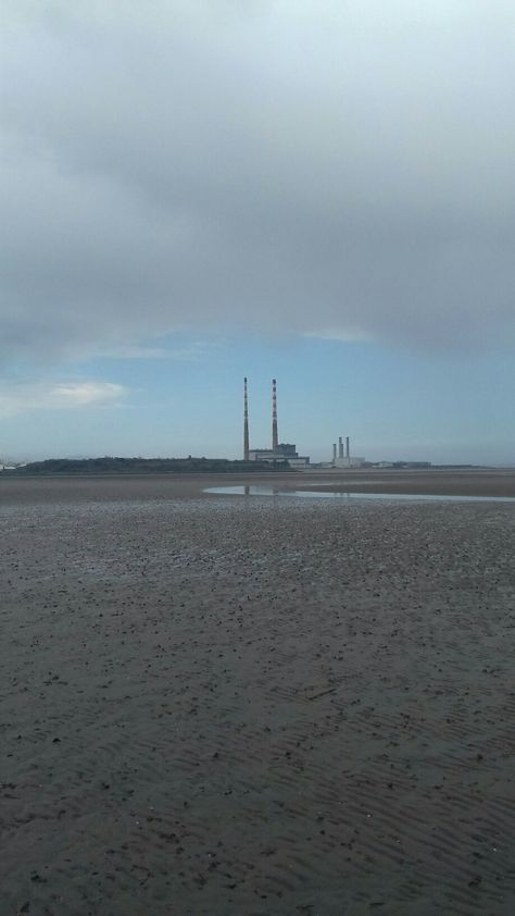 Sandymount Beach. Dublin. Dublin Beach, Beach Walk, Study Abroad, Dublin, Statue Of Liberty, England, Travel