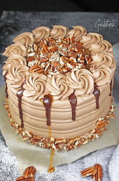 Chocolate Bourbon Pecan Pie Cake - Gretchen's Vegan Bakery Bourbon Cakes For Men, Chocolate Bourbon Pecan Pie, Brown Sugar Icing, Bourbon Cake, Pecan Pie Cake, Snickers Cake, Gooey Cake, Bourbon Pecan Pie, Chocolate Bourbon