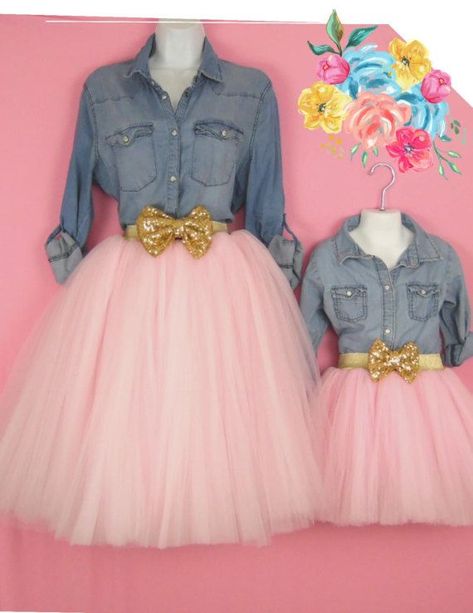 White Tutu Skirt, Mode Country, Mom Daughter Outfits, Skirts For Girls, Mommy Daughter Outfits, Bridesmaid Skirts, Mother Daughter Fashion, Pink Tulle Skirt, Mom And Daughter Matching