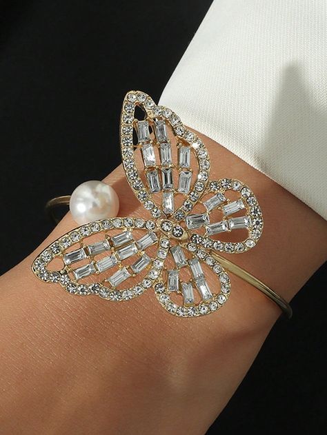 1pc Glamorous Cubic Zirconia Butterfly & Faux Pearl Decor Bangle For Women For Daily DecorationI discovered amazing products on SHEIN.com, come check them out! Butterfly Cuff, Pearl Butterfly, Silver Jewelry Box, Pearl Bangle, Butterfly Bracelet, Gold Rhinestone, Charm Bangle, Flower Bracelet, Bracelet For Women