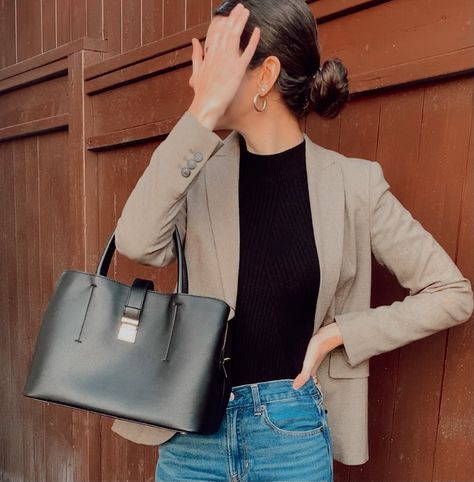 blazer outfit gold hoop earrings black turtleneck Blazer Outfits Women, Match Outfits, Black Turtle Neck, Blazer Outfit, Cold Weather Outfits, Black Turtleneck, Blazer Outfits, Earrings Black, Work Outfits