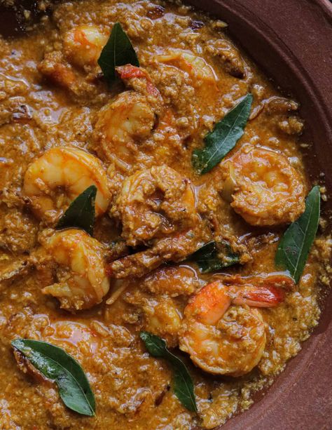 Shrimp korma red curry. Indian Shrimp Recipes, Prawn Korma, Indian Shrimp, Korma Recipe, Prawn Curry, Prawn Recipes, Curry Shrimp, Frozen Shrimp, Chicken Satay