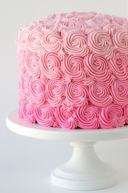 cute decoration idea for a cake... looks super fancy but yet, easy to do :) . Buttercream Rosettes, Pink Ombre Cake, Swirl Cake, Ombre Cake, Gateaux Cake, Easy Cake Decorating, Cupcake Cake, Pink Cake, White Cake