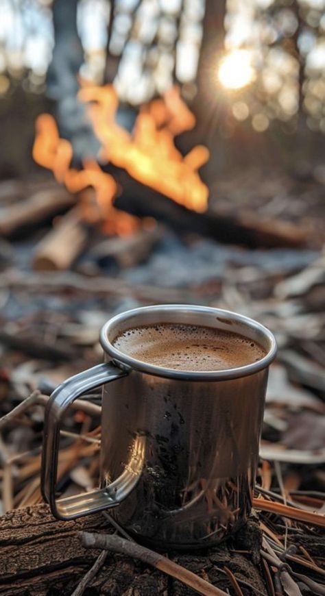 Steaming Coffee, Ways To Make Coffee, Heath Bars, Camping Inspiration, Making Coffee, Make Coffee, Manual Coffee Grinder, Percolator Coffee, Brewing Process