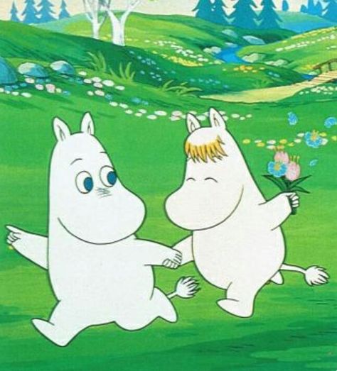 Moomin And Snorkmaiden, Moomin Icons, Moomin Cartoon, Moomin Valley, Cute Love Memes, Tove Jansson, Cute Wallpaper Backgrounds, Love Wallpaper, Cute Love