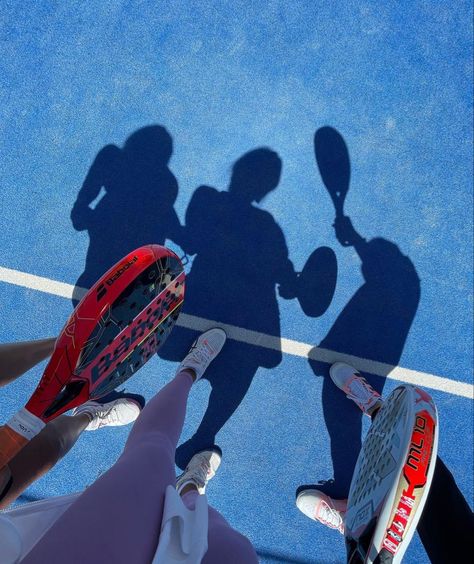 Tennis Lifestyle, Gym Ootd, Tennis Aesthetic, Tennis Tips, Sports Arena, Beach Tennis, Cartoon Wallpaper Iphone, Teen Life, Future Lifestyle