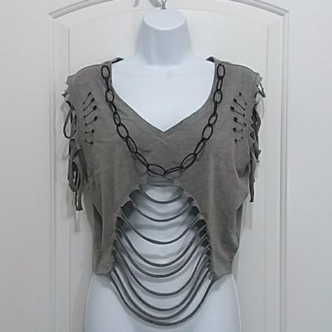 Gray Upcycled Crop Top. Nwt...Size Xl...One Of A Kind...See Photos For Details...080523mbcl Trendy Outfit Ideas, Crop T Shirt, Trendy Outfit, Wild Fable, Lookbook, Outfit Ideas, Crop Top