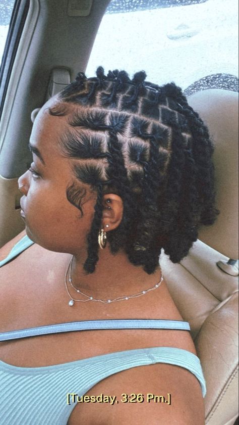 Retwist Ideas For Short Locs, Retwist Hairstyles For Short Locs, Style For Short Locs For Women, Loc Knot Bob Short Locs, Medium Loc Parts, Dreadlock Short Hairstyles, Style For Locs For Women, Short Locs Retwist Hairstyles, Starter Locs For Black Women