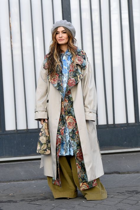 11 Layered Outfits For Winter You Haven't Tried Before Paris Fashion Week Street Style, Women Fashion Edgy, Winter Stil, Moda Boho, Outfit Trends, Street Style Paris, Layering Outfits, Autumn Street Style, Winter Trends