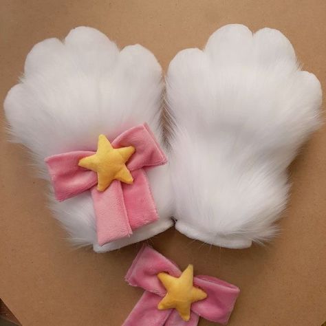 Starberry Fursuit, Fursuit Making, Fursuit Paws, Fursuit Tutorial, Fur Suits, Fursuit Head, Pet Spaces, All Things Cute, Bunny Girl