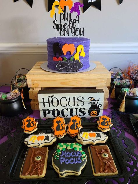 Hocus Pocus Birthday Party Ideas | Photo 4 of 42 | Catch My Party Hocus Pocus 2nd Birthday Party, Hocus Pocus Pumpkin Decorating Ideas, Halloweentown Birthday Party, Hocus Pocus Themed Birthday Party, Hocus Pocus 1st Birthday Party, Hocus Pocus Birthday Party Ideas, Hocus Pocus Themed Party Food, Hocus Pocus Kids Party, Hocus Pocus Watch Party Ideas