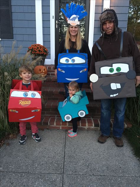 Lightening McQueen, Tow Mater, + Cars costumes Cars Halloween Costume, Lightning Mcqueen Costume, Car Costume, Sally Costume, Unique Couple Halloween Costumes, Halloween Crafts Preschool, Cars Theme Birthday Party, Toddler Halloween Costumes, Toddler Halloween