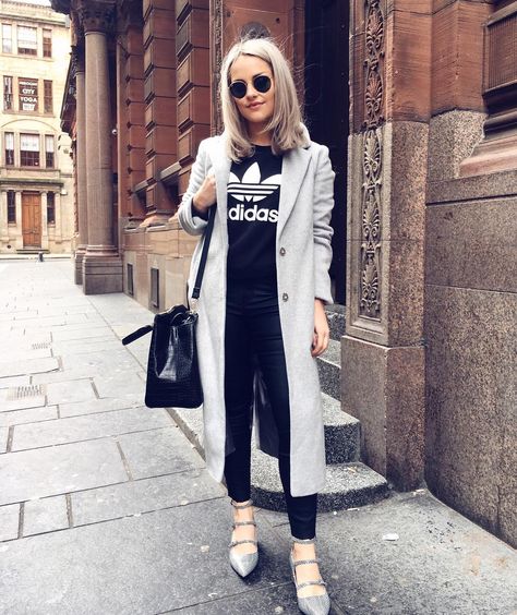 The Best Scottish Fashion Bloggers To Follow Scottish Fashion Woman, Scottish Outfit Women, Amy Bell, Bloggers To Follow, Scottish Clothing, Outfit Inspiration Women, Blogger Street Style, Scottish Fashion, Fashion Blogger Style