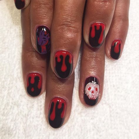 See this Instagram photo by @heynicenails • 657 likes Poison Apple Nails, Apple Nails, Poison Apple, Poison Apples, Nice Nails, Dark Nails, Nail Art Tutorial, Gel Nail Art, Web Interface