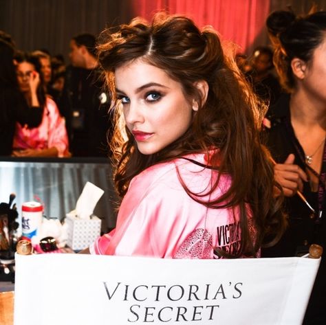 Barbara Palvin ∞ Supermodel Aesthetic, Palvin Barbara, Models Backstage, Vs Fashion Shows, Victorias Secret Models, Victoria Secret Angels, Body Makeup, Barbara Palvin, Victoria Secret Fashion Show