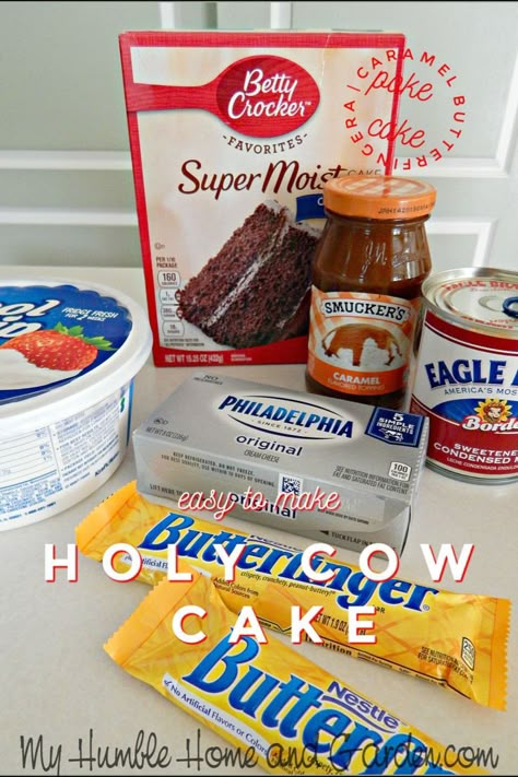 Have you made this ‘Holy Cow Cake’ recipe?  Well, until a couple of years ago, I had never even heard of it!  It certainly piqued my interest when it was one of the options offered by a caterer.  Click through for the easy recipe!  #holycow #holycowcake #cake #holycowcakerecipe #pokecake #easyrecipe Butterfinger Fluff, Oreo Cobbler, Holy Cow Cake, Butterfinger Poke Cake, Beach Eats, Dogs Cake, Butterfinger Cake, Delish Cakes, Football Appetizers