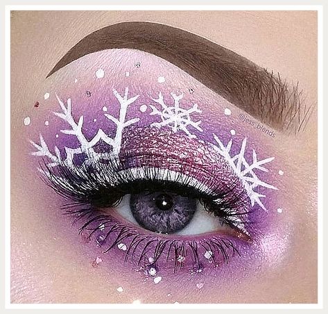 Christmas Makeup Eyeshadow - Awesome, we've got you covered. Here you'll be able to find all the supplies you need. Click to visit now. Christmas Makeup Tutorial, Xmas Makeup, Christmas Eye Makeup, Galaxy Makeup, Christmas Makeup Look, Holiday Makeup Looks, Makeup Eyeshadow Palette, Makeup Tutorial Eyeshadow, Smink Inspiration