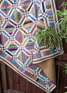 string quilt -  I made a quilt exactly like this a few years ago in autumn colours and backed it with fleece. It is my favourite quilt and so cozy. Scrappy Quilting, Plaid Quilts, Wildlife Quilts, Quilting Digest, Strip Quilt, String Quilt, Quilt Modernen, String Quilts, Plaid Quilt