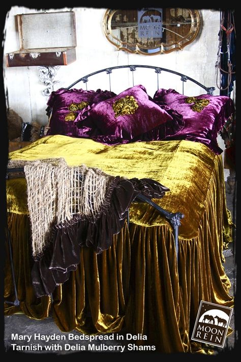 Hippie Homes, Chic Bedding, Hippie Home Decor, Bohemian Bedroom, Décor Boho, Purple And Yellow, Room Inspiration Bedroom, My New Room, Decoration Design