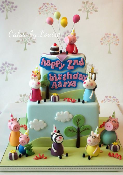 Peppa Pig birthday party - by cakesbylouise @ CakesDecor.com - cake decorating website Tortas Peppa Pig, George Pig Birthday, Danny Dog, Peppa Pig Birthday Cake, Pig Birthday Cakes, Pig Birthday Party, Peppa Pig Cake, Peppa Pig Birthday Party, Friends Cake