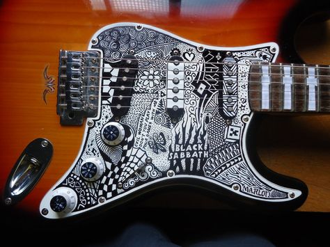 Pickguard Art, Best Guitar Players, Cheap Guitars, Guitar Painting, Cool Electric Guitars, Easy Guitar, Guitar Tips, Beautiful Guitars, Guitar Art